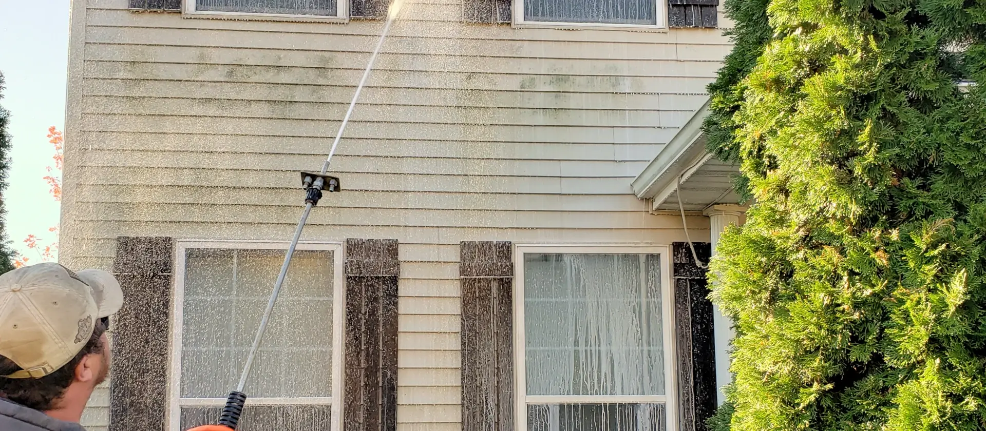 Iowa Power Washing provides the best power washing services in the Des Moines Area